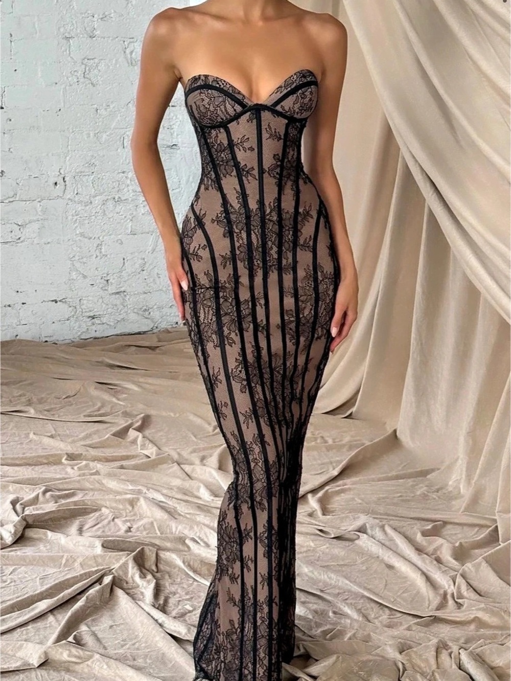 BABYBOO Sian Maxi Dress - Black